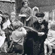Illustration for article titled Maria Montessori: The 138-Year-Old Inspiration Behind Spore